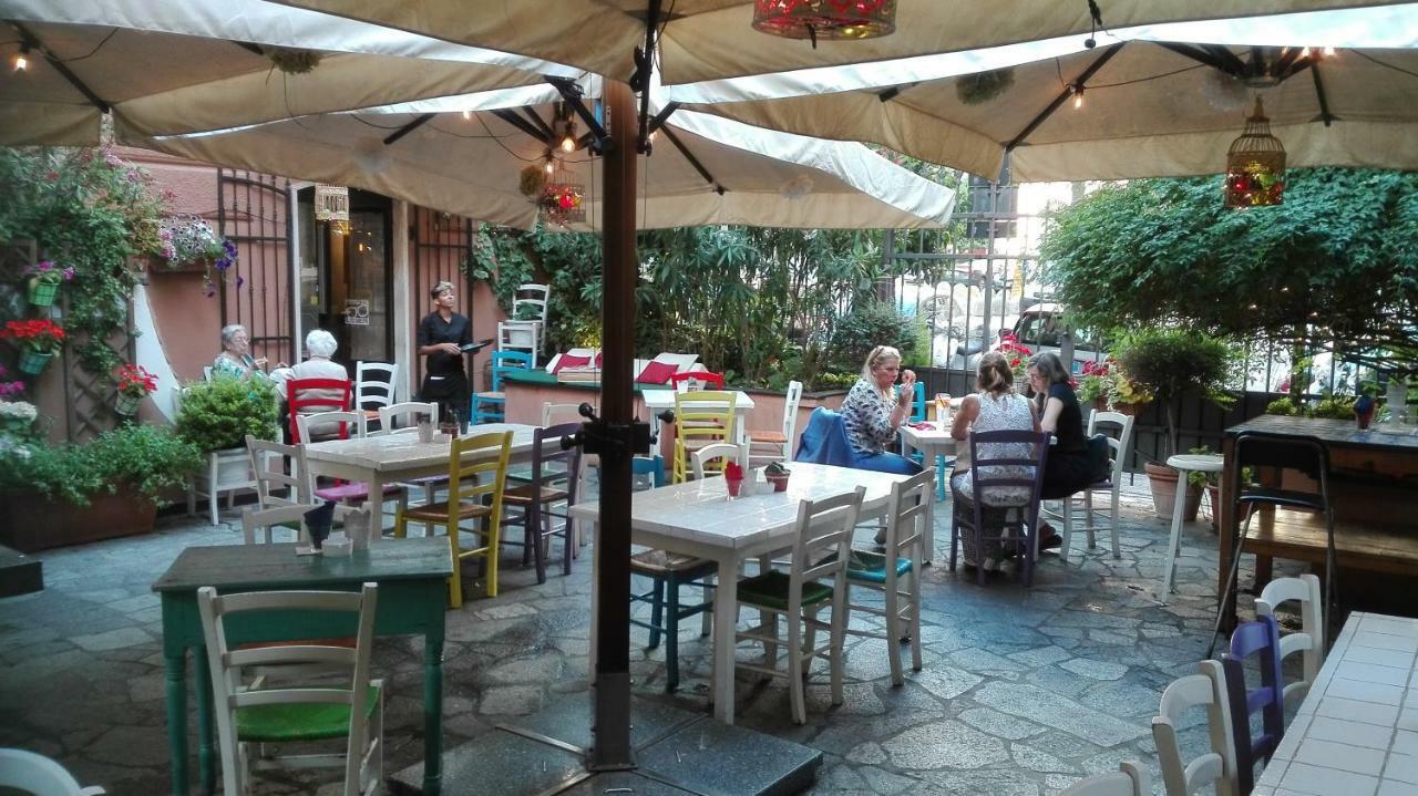 The Terrace, My Place Genoa Luaran gambar